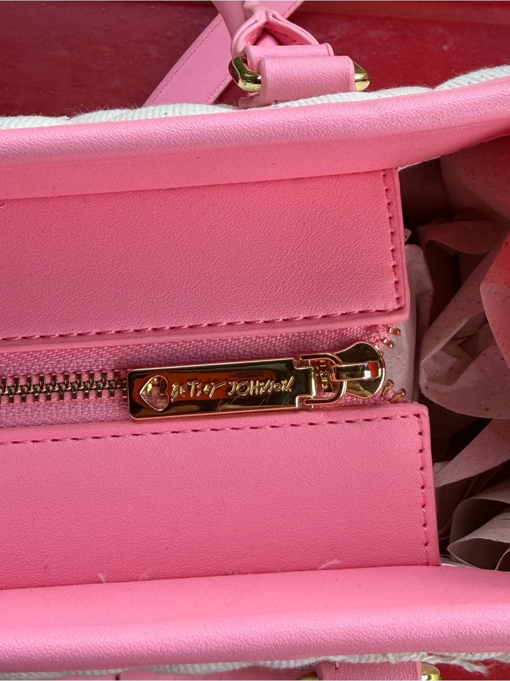 Betsey Johnson XOLALA Quilted Crossbody Purse - Picture 7 of 11